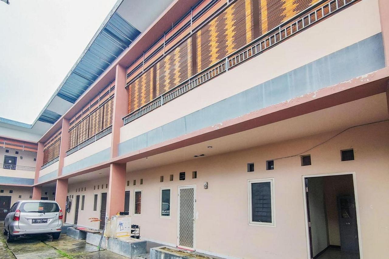 Chandra Graha Guesthouse Palu Esterno foto
